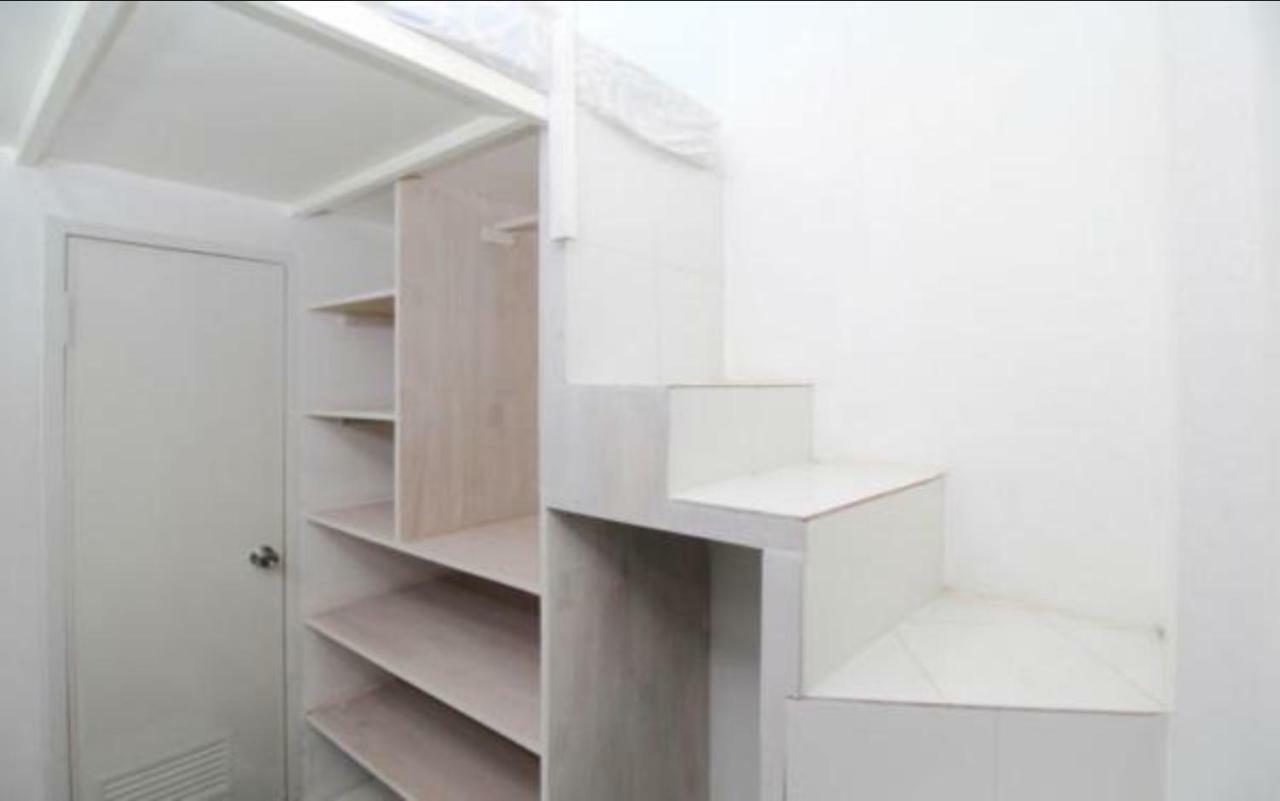 Kamar Keluarga Duri Kosambi Ξενοδοχείο Τζακάρτα Εξωτερικό φωτογραφία